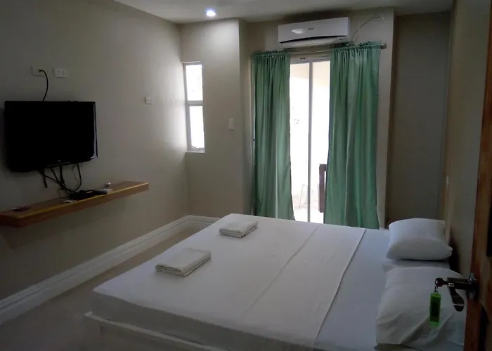 Hotel Sandscape Santa Fe (Cebu)